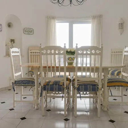 Villa Casa Colina Golf, Only A Minute Walk Away Carvoeiro (Lagoa)