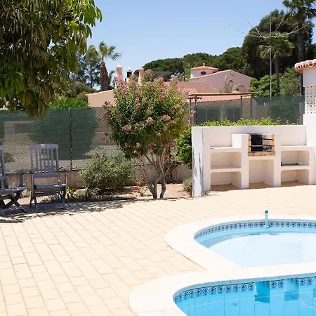 Villa Casa Colina Golf, Only A Minute Walk Away