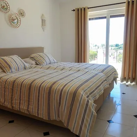 Casa Colina Golf, Only A Minute Walk Away *